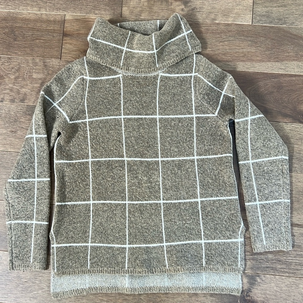 EVOLUTION BY CYRUS
Norta Turtle Neck Plaid Pullover - Picture 2 of 5